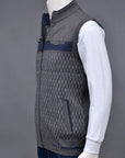 Soft Acrylic Wool Sleeveless Zipper Sweater