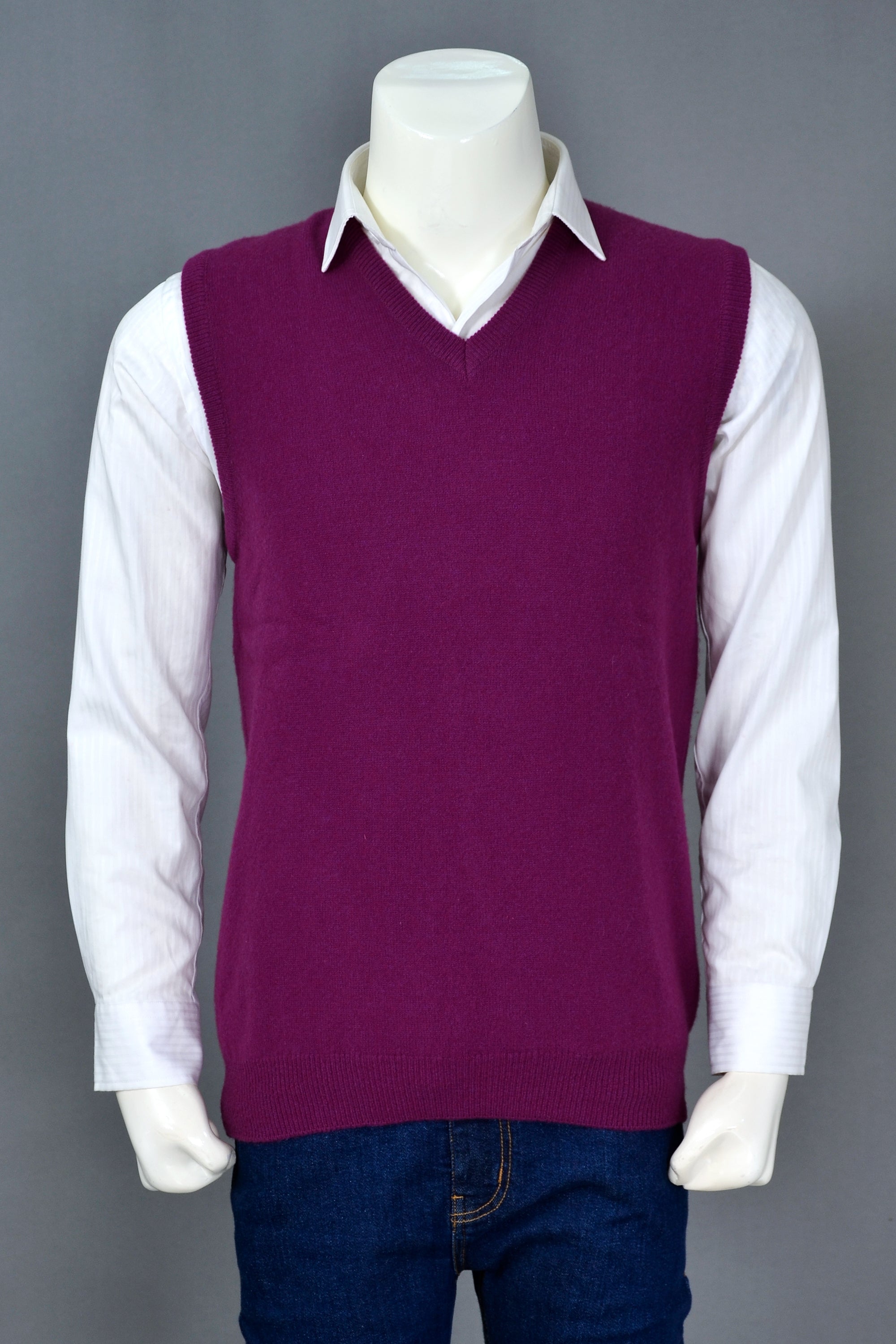 100% Super Lambswool Plain Sleeveless