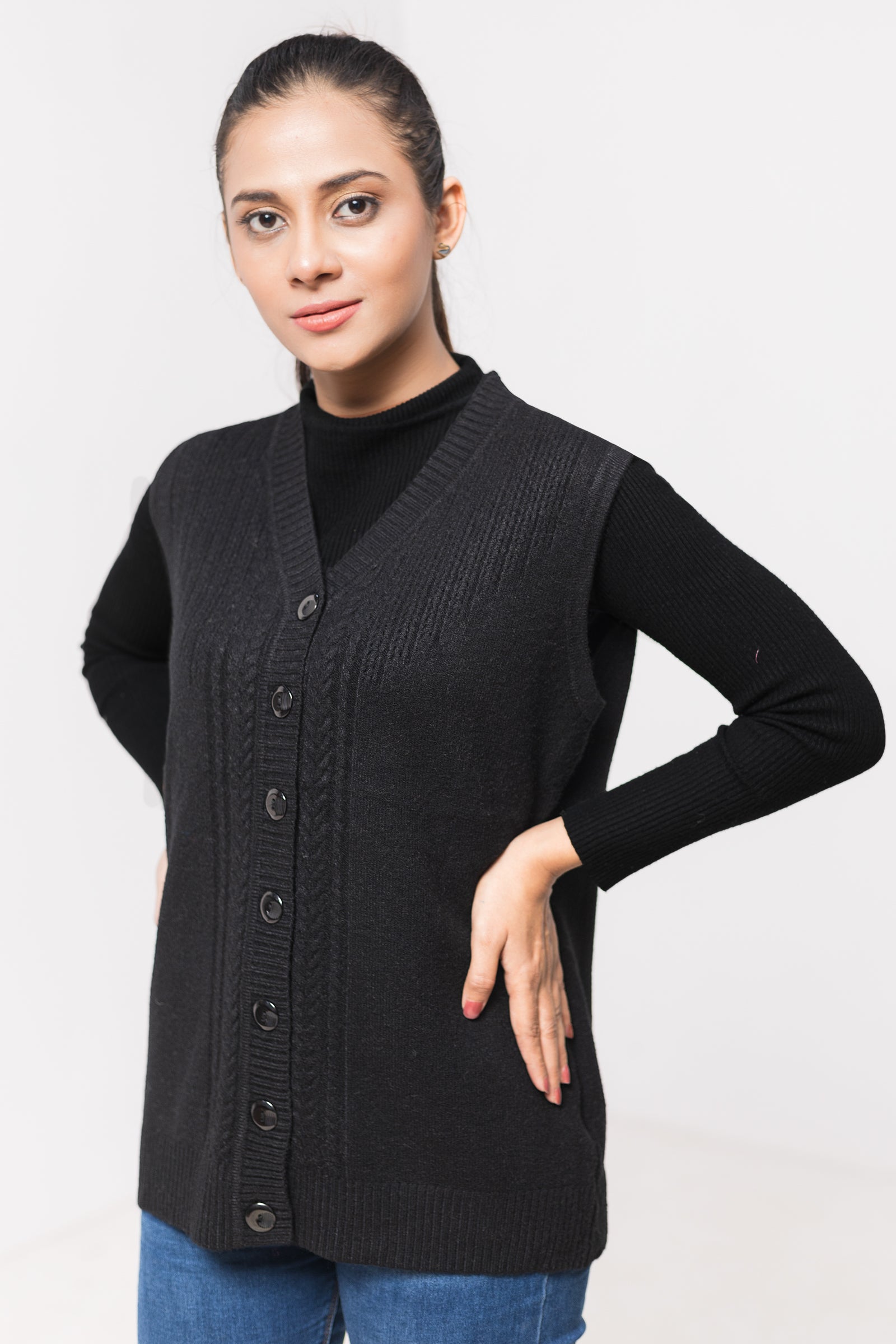 Acrylic Wool Sleeve Less Cardigan