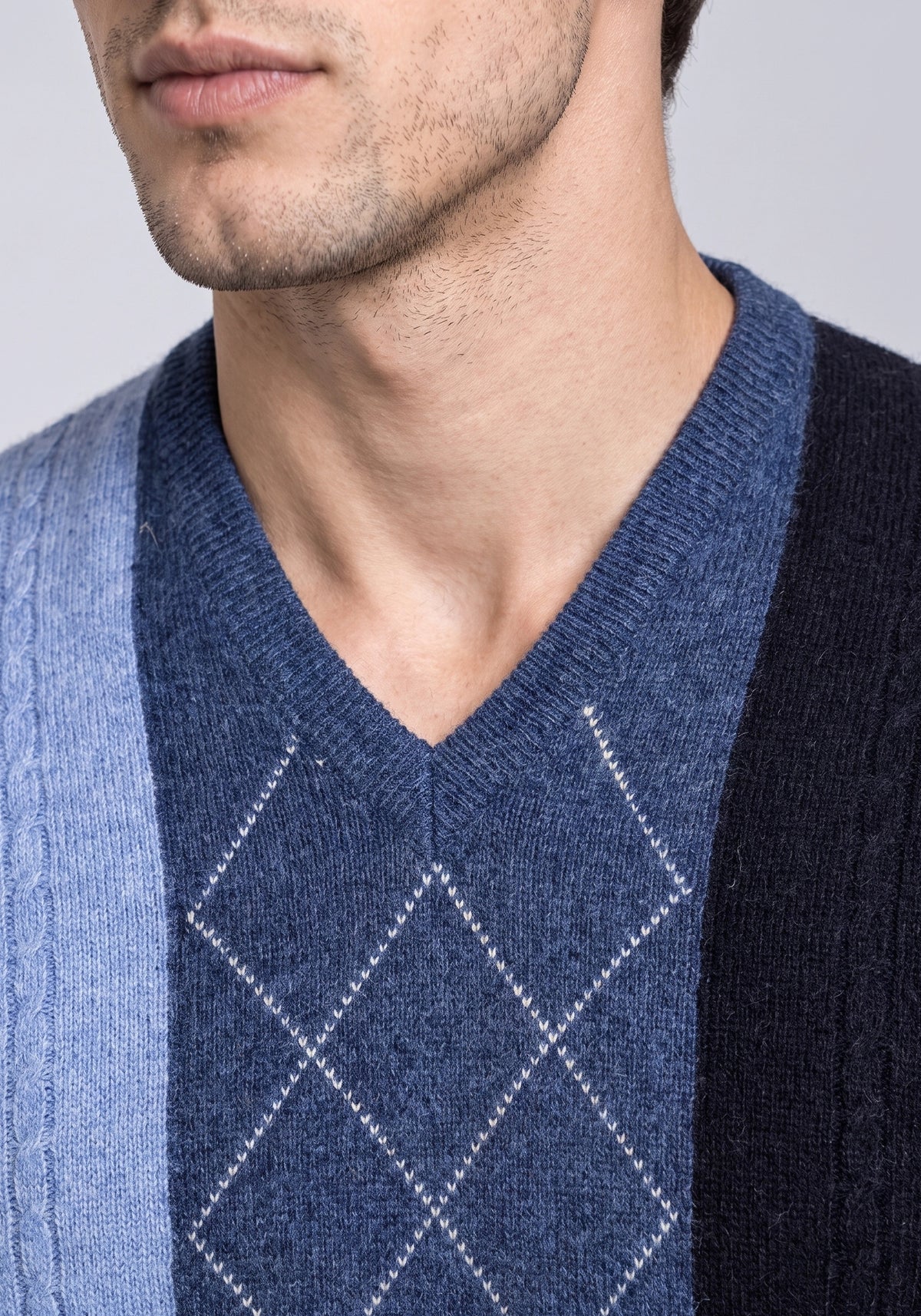 100% Lambswool Blue Pullover