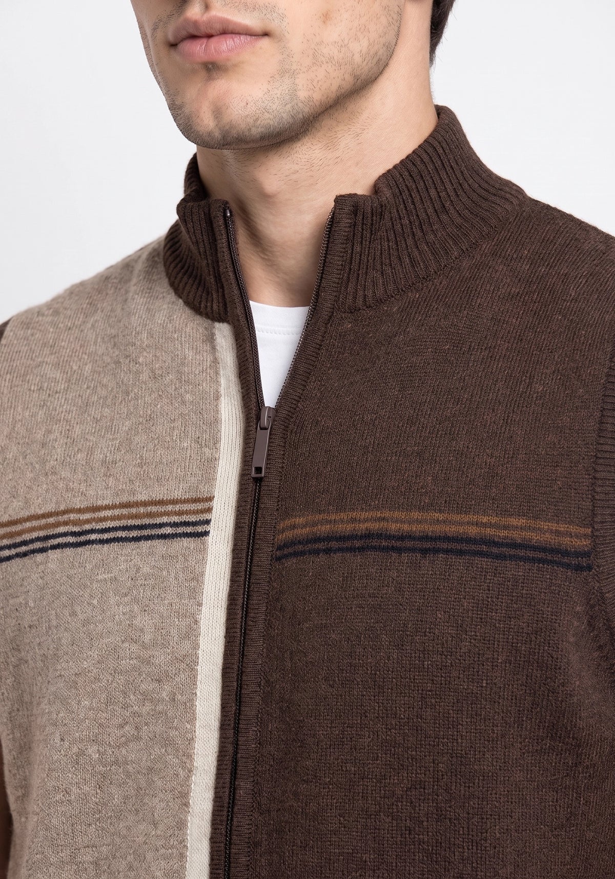 100% Lambswool Brown Sleeveless Zipper