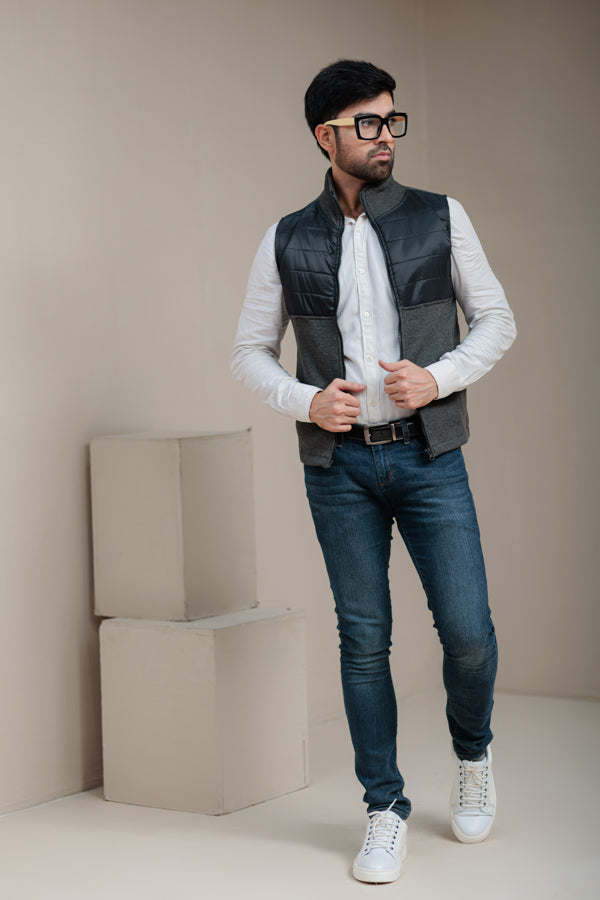 Sleeveless Fleece Jacket