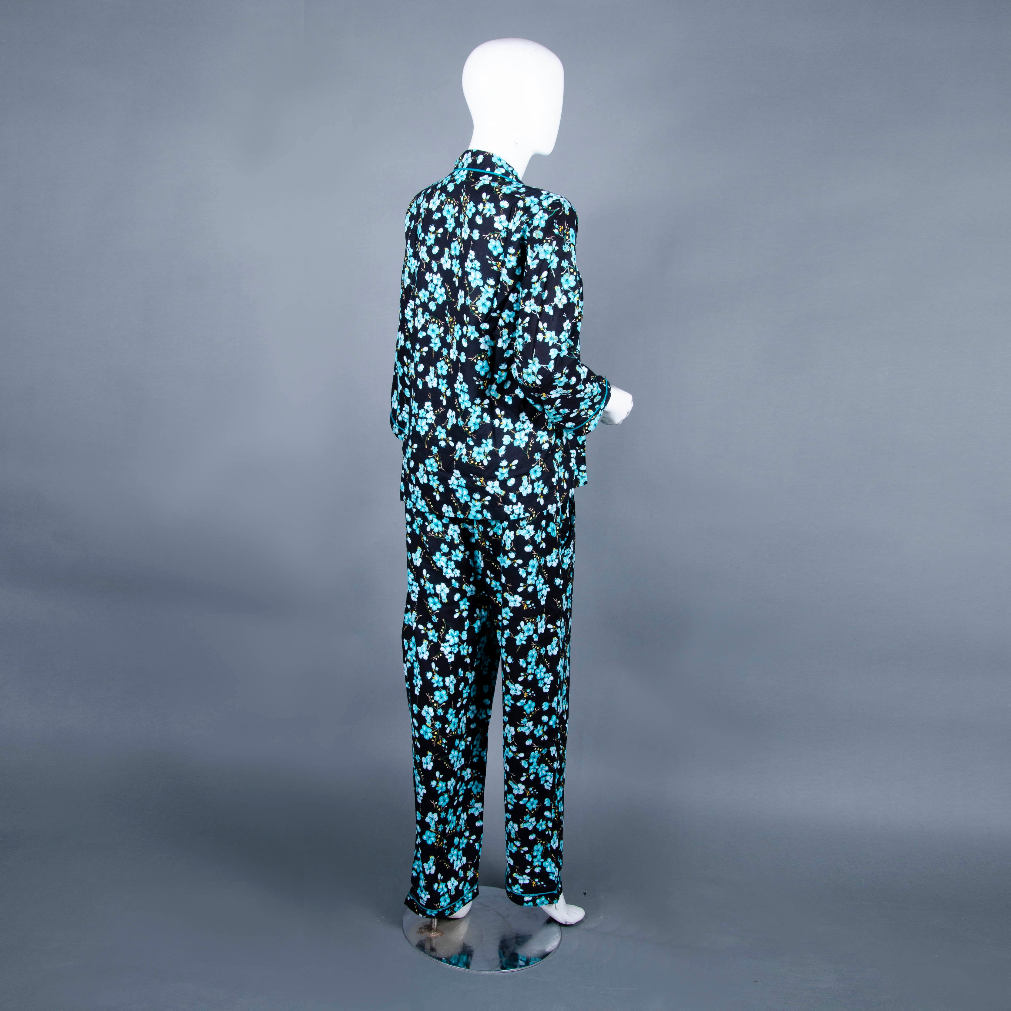 Ladies Linen Night Wear