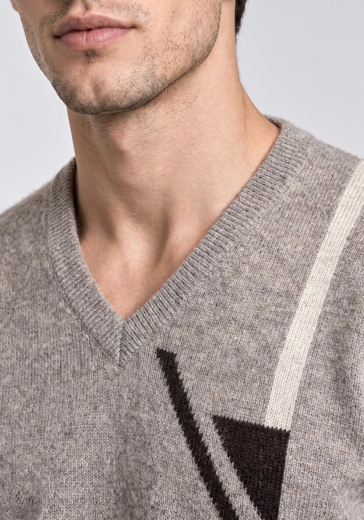 100% Lambswool Lt Brown Pullover