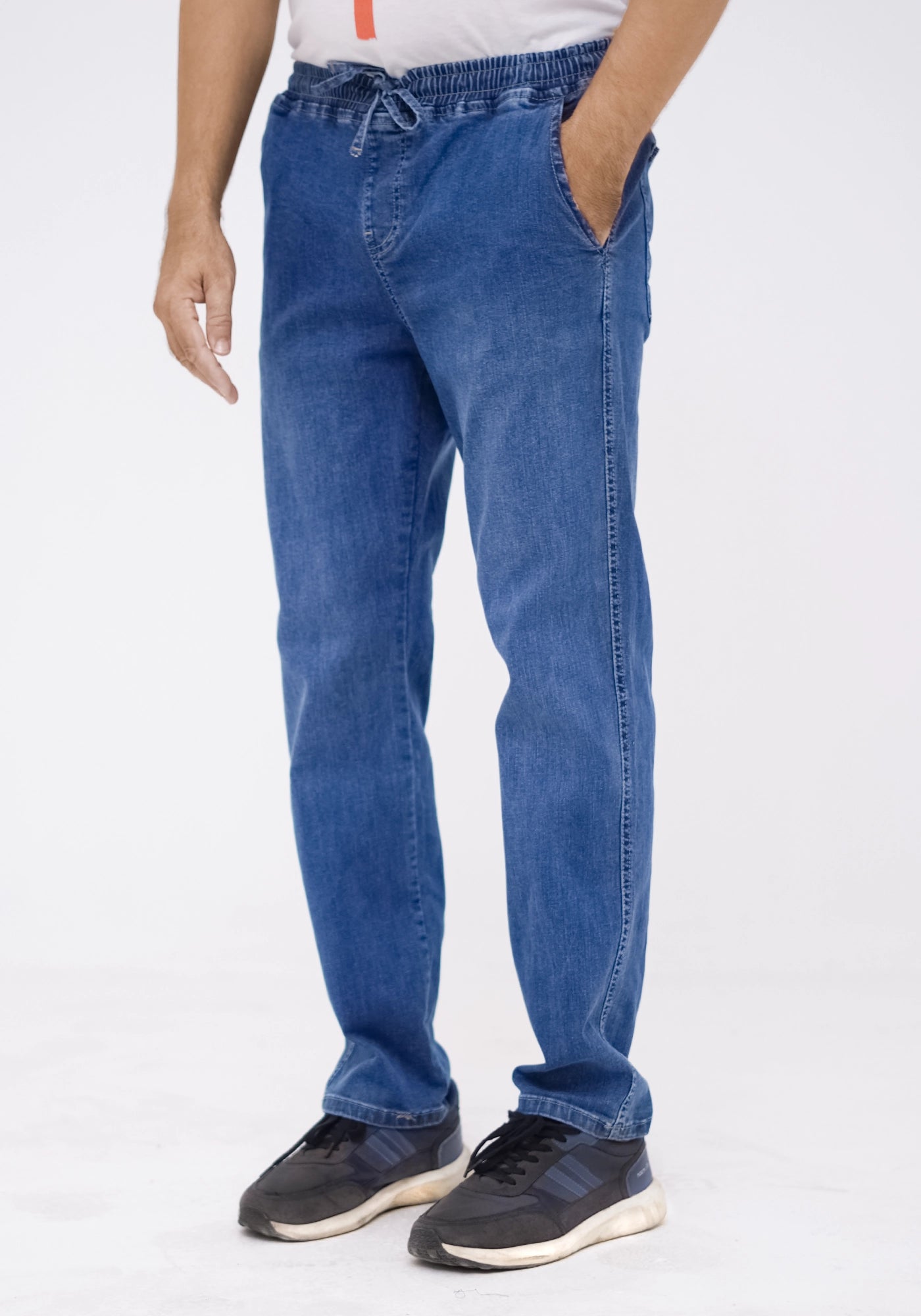 Men Relaxed Fit Drawstring Denim Jogger