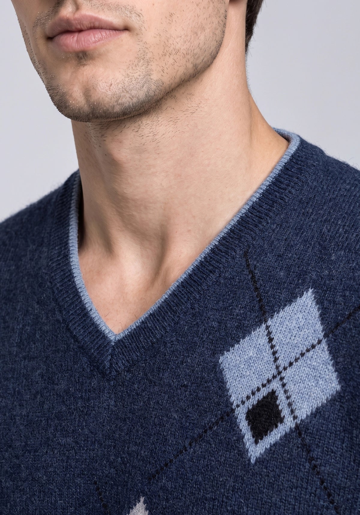 100% Lambswool Mid Navy Pullover