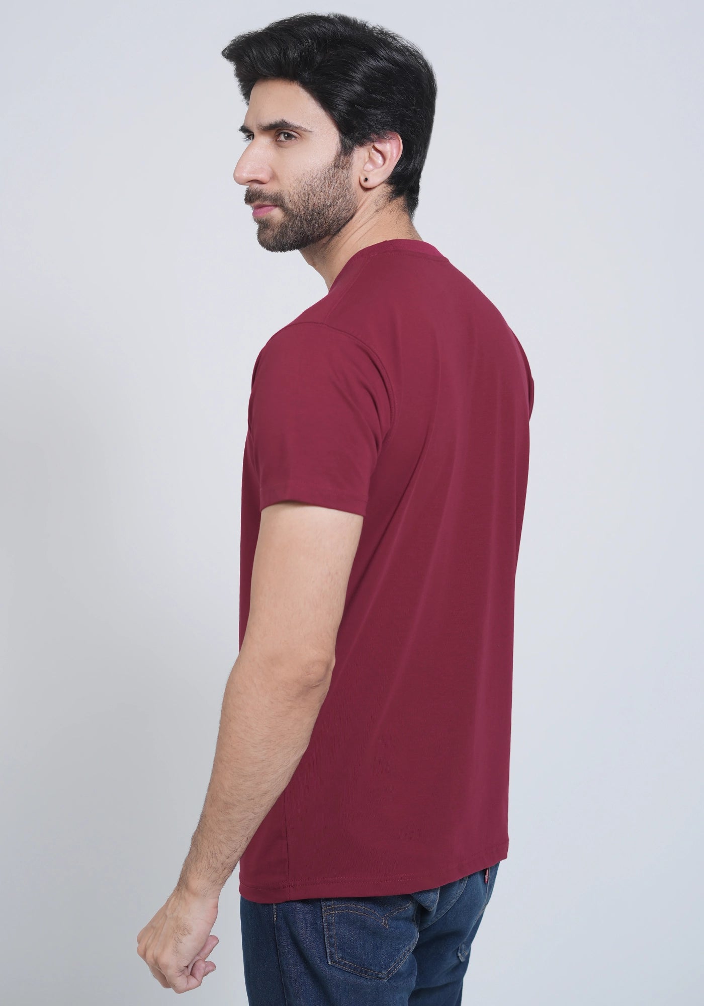 Single Jersey Fabric Plain Maroon Round Neck