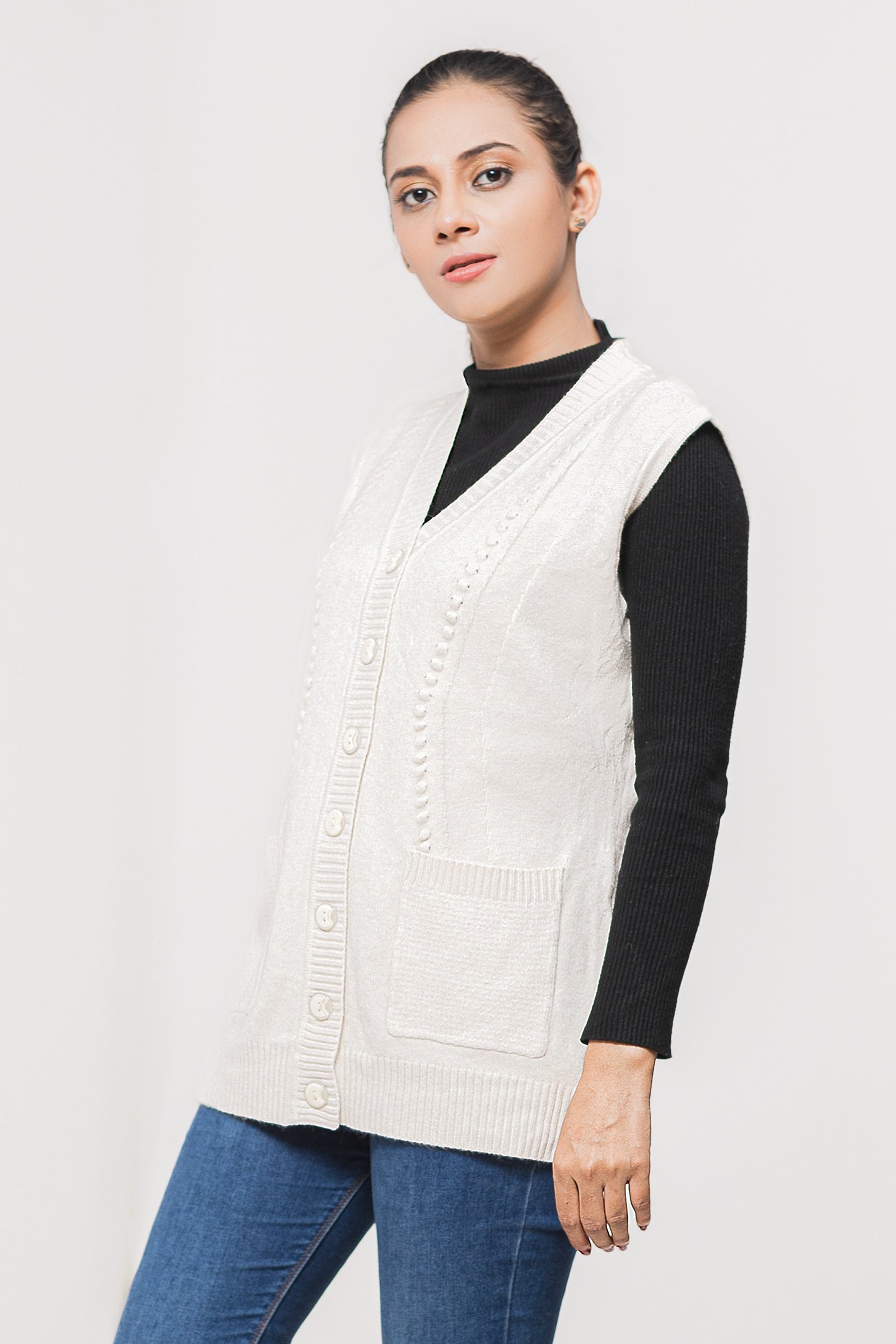 Acrylic Wool Sleeve Less Cardigan