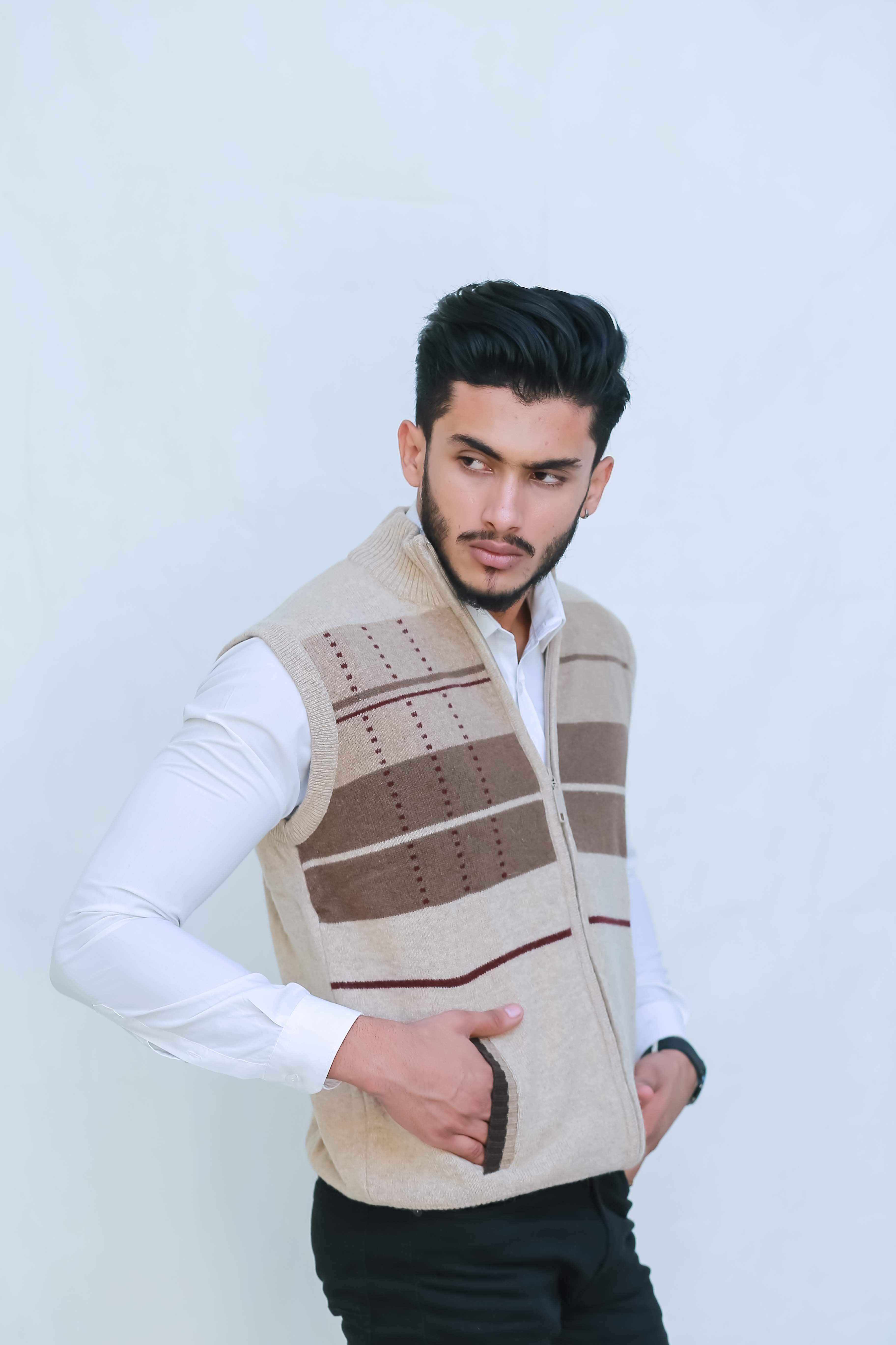 100% Lambswool Sleeveless Zipper