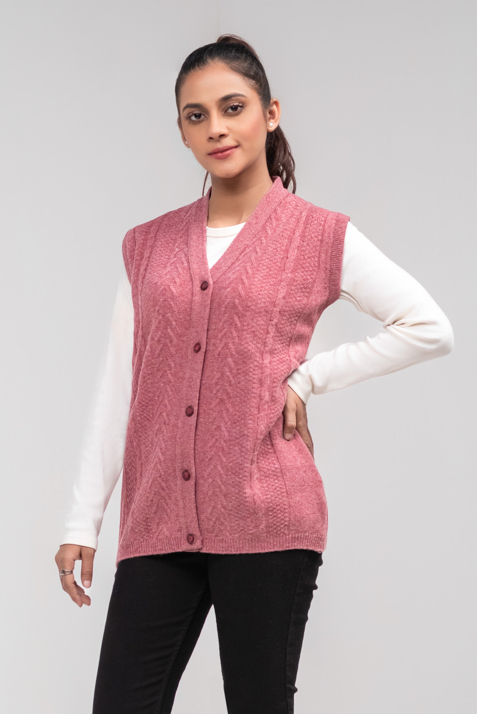 100% Lambswool Sleeve Less Cardigan