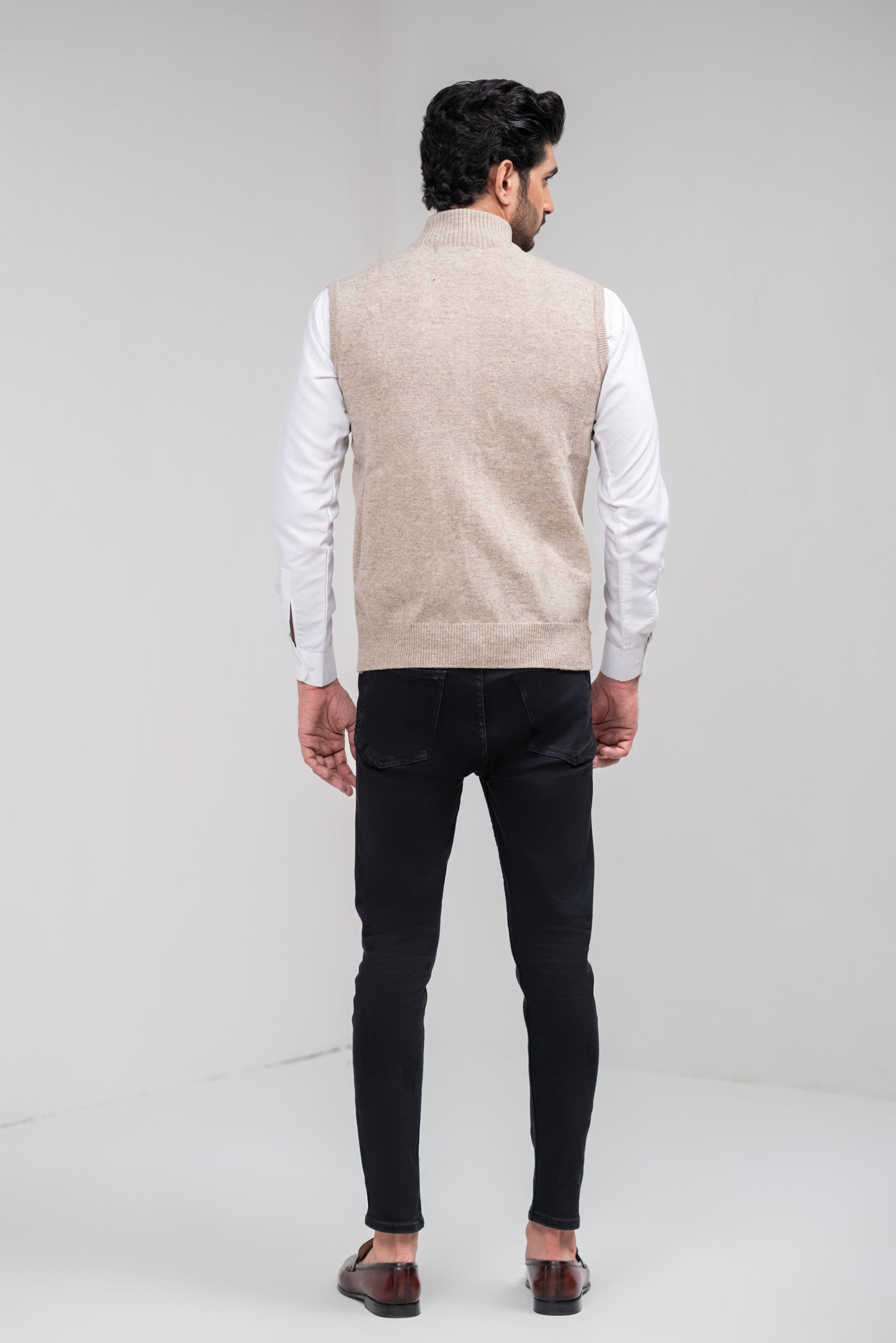 100% Lambswool Sleeveless Zipper